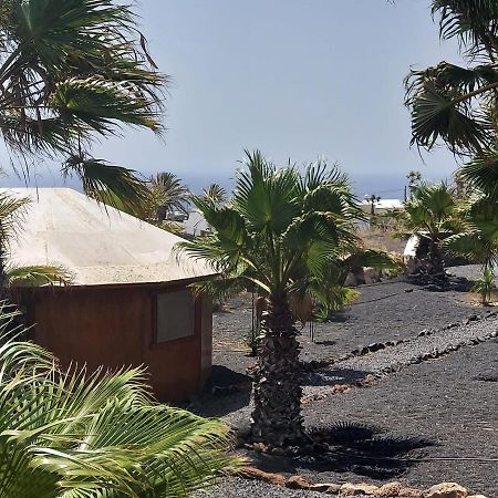 Gemuetliche Holzjurte La Asomada Lanzarote Διαμέρισμα Tías Εξωτερικό φωτογραφία